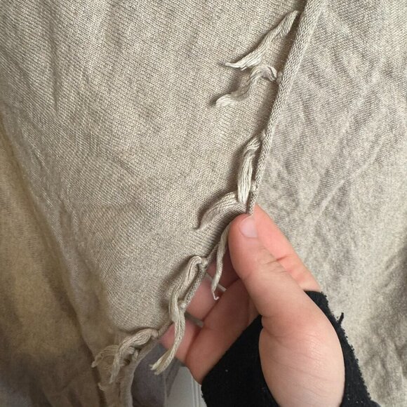 Matilda Jane Come On Over Fringe Wrap Drape Sweater Size Medium Beige M8 - Picture 6 of 11